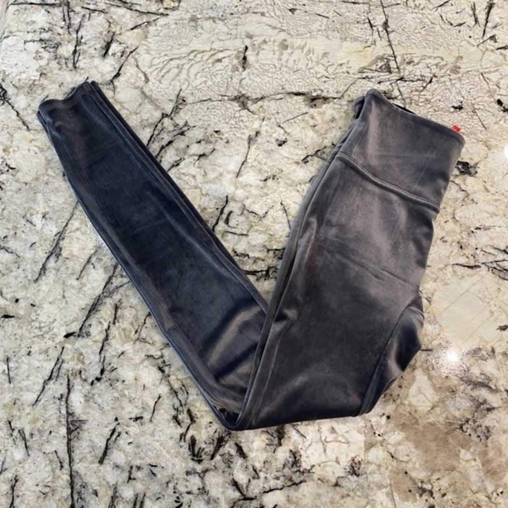 Spanx‎ Grey Velvet Leggings Size small